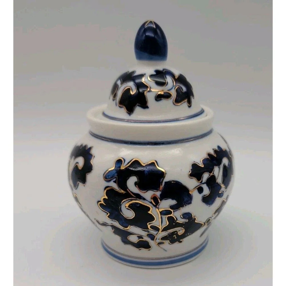 Chevalier Genuine Porcelain Ginger Jar Sugar Bowl with Lid H1